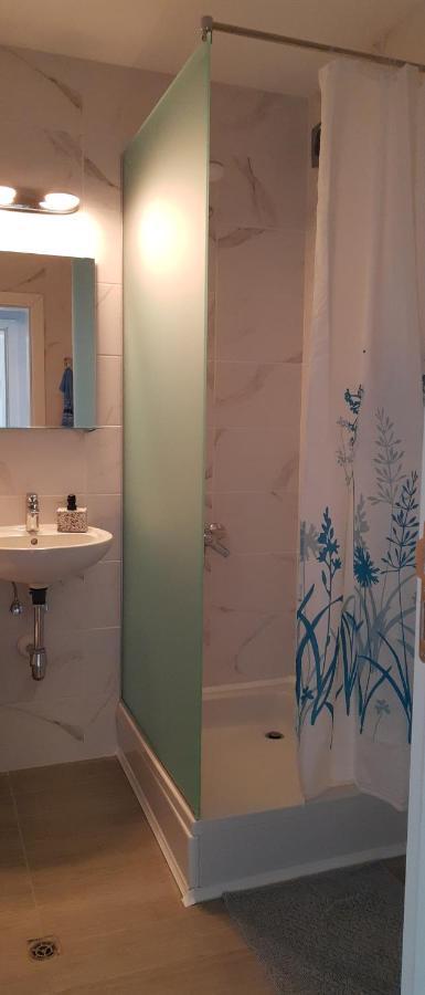 Sky Blue Danube Apartment Ruse Bagian luar foto