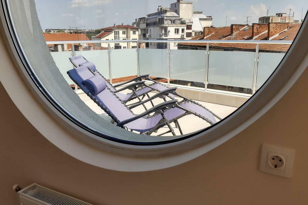 Sky Blue Danube Apartment Ruse Bagian luar foto