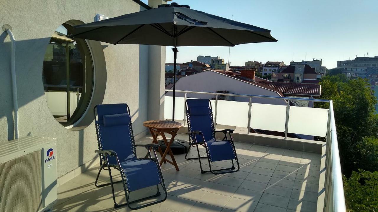Sky Blue Danube Apartment Ruse Bagian luar foto