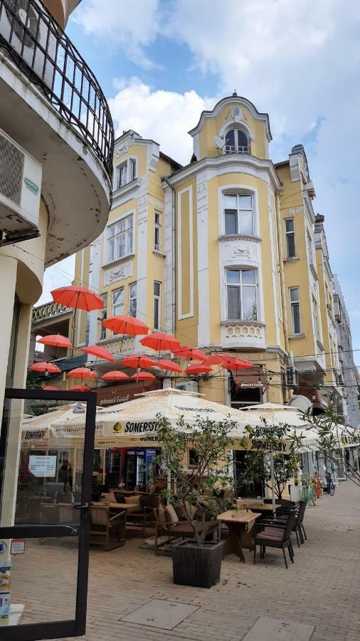 Sky Blue Danube Apartment Ruse Bagian luar foto